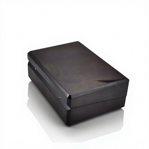 Caja de regalo cosmética rectangular de lujo, hecha a mano con laca de alto brillo, con logotipo personalizado, caja de perfume de madera. - Product Image 3