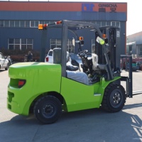 Chariot élévateur diesel 3 tonnes à contrepoids CE ISO9001 pour entrepôt, logistique, chargement et déchargement