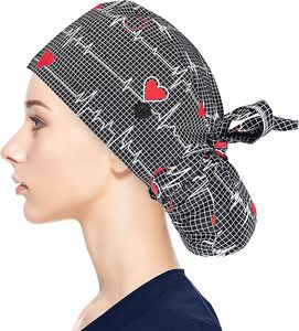 قبعة ممرضة تعمل بغطاء فرك للظهر من مزيج القطن بلون سادة بشعار مخصص - Product Image 6