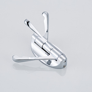 Gancho Triple Cromado Saint Ruijia, Giratorio 180 Grados, para Montar en la Pared, para Batas y Abrigos en el Baño - Product Image 2