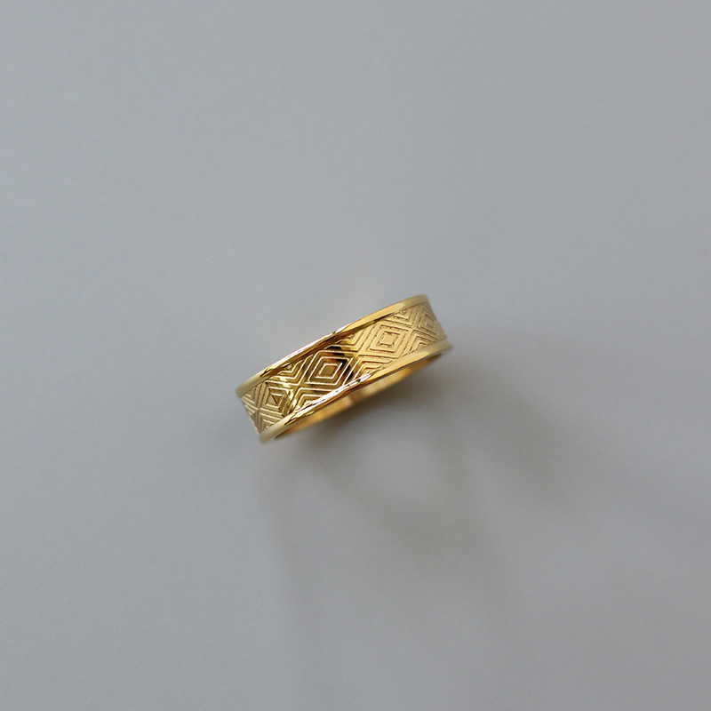 YF8444-Gold-Wide Totem (Taille légèrement petit)