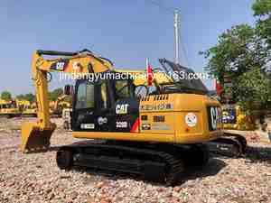 รถขุดมือสองจากญี่ปุ่น ยี่ห้อแคทเทอร์พิลลาร์ รุ่น Cat 320D เครื่องจักรหนักขนาดใหญ่ น้ำหนัก 20 ตัน เหมาะสำหรับงานก่อสร้าง - Product Image 4