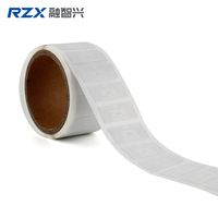 Étiquette RFID UHF passive longue portée 860-960 MHz EPC 160 bits pour le commerce de détail, les vêtements de luxe et la mode