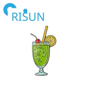 Cócteles clásicos personalizados lindos pines esmaltados para camareros dibujos animados cerveza cóctel lata broche bebida esmalte insignia broche solapa Pin - Product Image 5