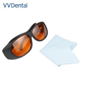 Occhiali Protettivi Dentali Rossi, Occhiali Protettivi per Luce UV, Accessori per Sbiancamento Dentale per Dentisti - Product Image 2