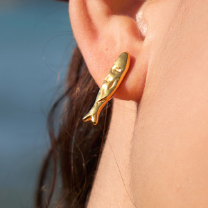 Pendientes de Espina de Pescado, Chapados en Oro de 18K, Acero de Titanio, Forma de Animal, Joyería de Moda para Mujeres y Niñas - Product Image 2