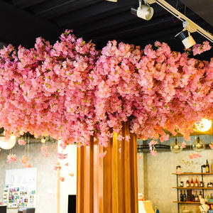 Plante verte artificielle en soie, décoration <span class=keywords><strong>de</strong></span> plafond, paysage doux, fleurs artificielles pour mariage, sensation hydratante - Product Image 5