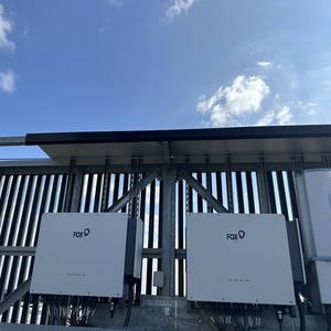Inversor de Cadena Solar Trifásico Conectado a la Red R110 PV de 110KW - Product Image 1