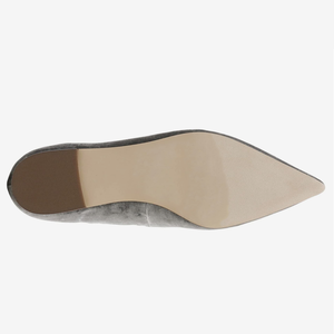 <span class=keywords><strong>Scarpe</strong></span> da <span class=keywords><strong>Donna</strong></span> Personalizzate OEM con Tomaia in <span class=keywords><strong>Velluto</strong></span> Traspirante, Punta Affusolata e Suola Piatta alla Moda - Product Image 3
