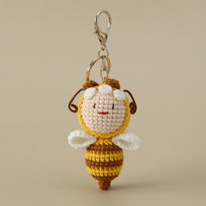 Llavero <span class=keywords><strong>de</strong></span> Peluche <span class=keywords><strong>de</strong></span> Abejita, Ecológico, Ligero, Hecho a Mano, Colgante para Bolsa, Accesorios, <span class=keywords><strong>Amigurumi</strong></span>, Juguetes <span class=keywords><strong>de</strong></span> Ganchillo, Tejido, Amarillo - Product Image 4