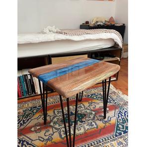 Mesas Artesanales de Resina y Madera Hechas con Madera Natural con Incrustaciones de Resina, Diseño Artístico Único, Construcción Duradera - Product Image 1