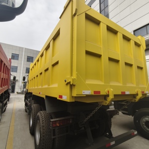 Camión Volquete Sinotruck Howo, 371HP, Trabajo Pesado, Volante a la Izquierda, Euro 2, Camión Volquete de Buena Calidad - Product Image 4