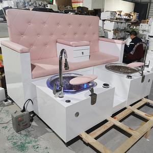 Nouveau luxe rose tufté cuir pied <span class=keywords><strong>Spa</strong></span> pédicure chaises banc Base <span class=keywords><strong>en</strong></span> <span class=keywords><strong>bois</strong></span> Double stations de pédicure <span class=keywords><strong>à</strong></span> <span class=keywords><strong>vendre</strong></span> - Product Image 6