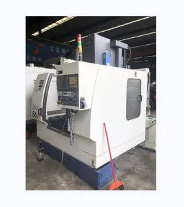 Chinese Rotary YCM 86A Table Small CNC Machining Center 3 Axis /4 Axis /Mini 5 Axis Vertical CNC Milling Machine Price
