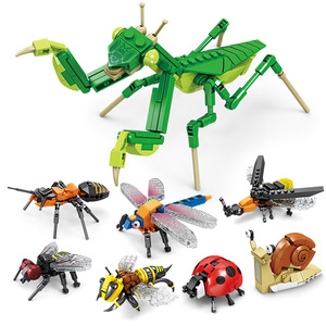 Bloques de Construcción de la Serie Insectos, Kit de Modelo de Mantis, Libélula y Caracol para Ensamblar, Juguete Educativo STEM para Niños - Product Image 1