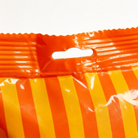 Pochette refermable à trois soudures latérales avec fenêtre transparente pour bonbons, confiseries et snacks, personnalisable avec votre logo