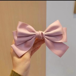 Pinza de pelo con lazo de tres capas, moderna y linda, accesorio versátil para el cabello negro, pinza de pelo estilo coreano, accesorio femenino para el cabello, moño - Product Image 1
