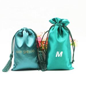 Sac à bijoux en satin écologique avec cordon de serrage, logo personnalisé, petite pochette pour cadeaux, emballage anti-poussière pour le rangement des bijoux - Product Image 3