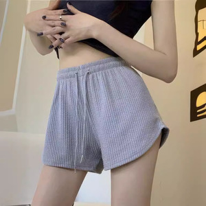 Shorts pour femmes en spandex à tissage gaufré taille haute grande taille, nouveau style d'été, pantalon de sport minimaliste décontracté et ample - Product Image 2