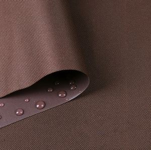 Fabricante de Tela Oxford, Tela Oxford de Poliéster 600D con Revestimiento de PVC en Rollo para Bolsas y Maletas - Product Image 1