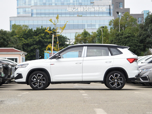 SUV 2024 <span class=keywords><strong>Skoda</strong></span> <span class=keywords><strong>Kamiq</strong></span> 1.5L Automatico Edizione Premium Shili Edizione Base GT Nuova Condizione Auto Benzina Trazione Anteriore - Product Image 2