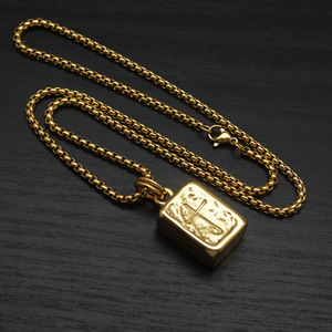 Colar com Pingente de Cruz em Aço Inoxidável com Textura Martelada, Crucifixo Latino, Corrente Box, Dourado e Prateado, Joias Masculinas e Femininas, Atacado e Personalizado - Product Image 2