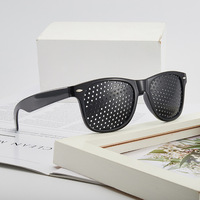Anti-myopie astigmatisme Fatigue trou d'épingle lunettes Vision Correction lunettes avec trous pour hommes femmes amélioration de la vue