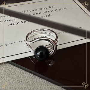 S925 Sterling Silver Style De Base Personnalité Anneau Version Coréenne Niche Conception Incrusté Noir Agate Perle En Gros De Mode Anneaux - Product Image 2