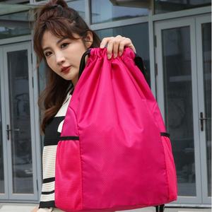 Sac à dos à cordon personnalisé en polyester et nylon imperméable, idéal pour le sport, fabriqué au Vietnam, en RPET, unisexe, avec logo et motifs personnalisés – Vente chaude - Product Image 4