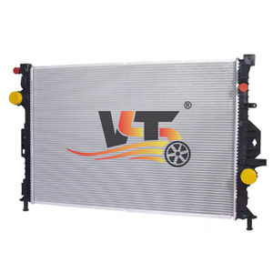 Le plus récent radiateur de voiture OE 31261105 pour <span class=keywords><strong>Volvo</strong></span> S60L/S80L radiateur en aluminium 1293689/36002407/31 410895/32268989/360 00211/36000378 - Product Image 2