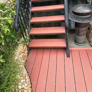 Planches de terrasse en bois-plastique écologiques Jardins et cours extérieures Anti-corrosion Longues bandes Imperméables et antidérapantes - Product Image 5