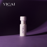 Flacon pompe sans air PP blanc vide pour cosmétiques, emballage de luxe pour soins de la peau, flacon pour lotion et sérum, couleur personnalisée