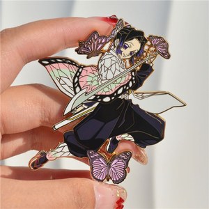 Broche de imitación esmalte GM de 8 cm, pin de anime, insignia, Kanroji Mitsuri, Kochou <span class=keywords><strong>Shinobu</strong></span>, artículos de papelería, joyería, decoración, artesanía de aleación - Product Image 4