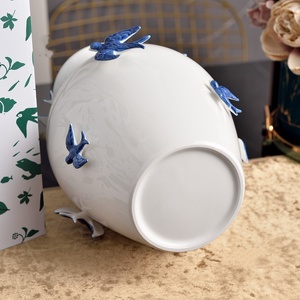 Produit phare : Pot de fleurs Série Swallow, Art déco, Céramique, Glaçure transparente, Vase créatif pour arrangement floral, Léger - Product Image 4