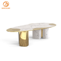 Table à manger en acier inoxydable avec plateau en marbre, design luxueux, fabrication sur mesure, prix d'usine, pour salle à manger de villa