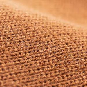 Bonnet unisexe 2025 – Personnalisable avec logo – Hiver – Broderie – Tricoté – Couleur unie – Chaud – Acrylique – Bonnet vierge - Product Image 4