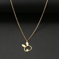 Vente en gros Pendentif en forme de lapin en acier inoxydable Collier à maillons plaqué or avec petit cœur pour hommes et femmes