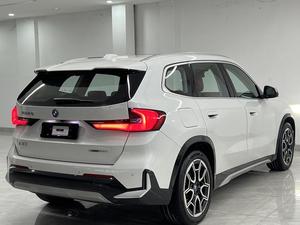 <span class=keywords><strong>B</strong></span> M W IX1 2023 XDrive30L <span class=keywords><strong>X</strong></span> Design Package - Product Image 3