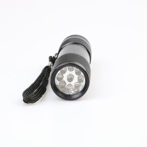 Detector UV portátil 395nm Linterna de <span class=keywords><strong>luz</strong></span> negra <span class=keywords><strong>con</strong></span> bolígrafos de tinta invisible Detector de manchas de orina para mascotas para perros Gatos Otras mascotas - Product Image 6