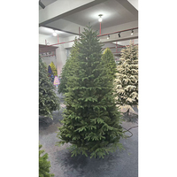 Hochdichter Premium-Kiefernnadel-Weihnachtsbaum, schlicht grün, PE-Kunstweihnachtsbaum für die Weihnachtsdekoration