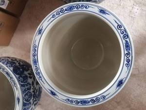 Ensemble de pots de fleurs en céramique Jingdezhen peints à la main en bleu et blanc <span class=keywords><strong>pour</strong></span> le jardin. - Product Image 6