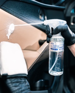 Nettoyant Concentré pour <span class=keywords><strong>Voiture</strong></span> OEM 20L APC 1:10 Neutre Multi-Surfaces en Spray pour Cuir, Plastique, Peinture <span class=keywords><strong>Prix</strong></span> Usine SGFB056 Vrac - Product Image 2