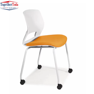 Chaise roulante empilable en plastique durable, moderne, stable, colorée et minimaliste pour les espaces jeunesse (vente en gros) - Product Image 6