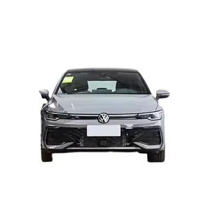 2025 Volkwagen <span class=keywords><strong>Golf</strong></span> Manual Cinq portes avec cinq sièges pour adultes Fabriqué en Chine Remise de voiture disponible LED - Product Image 1