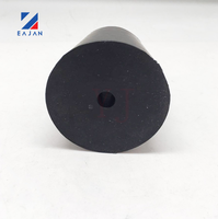 Tampon de caoutchouc noir anti-vibration et anti-collision pour camions, remorques, fourgons et quais de chargement