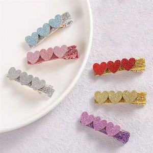 Accessoires de cheveux de mode brillant tissu paillettes forme de coeur enfants Bobby pinces à cheveux pour filles 1pc - Product Image 1