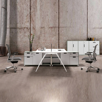 Bureau Mobilier Fabricants Bureau Poste de travail Mobilier de bureau Bureau modulaire 4 places Bureau du personnel blanc personnalisé