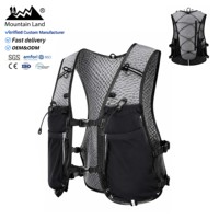 TRIWONDER Gilet d'hydratation isolé en nylon 5L avec poche à eau 1,5L pour marathon, cyclisme, randonnée - Hommes/Femmes (Noir)