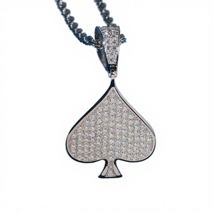 Pendentif As de Pique en Moissanite, Bijou Hip Hop Personnalisé en Argent Sterling Plaqué Rhodium avec Sertissage Griffe - Product Image 4