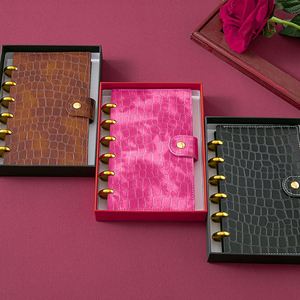 Carnet de croquis et planificateurs en cuir pu, personnalisé A6 6, étiquette crocodile végétalien, couverture en cuir personnalisée, portefeuille avec bouton - Product Image 6